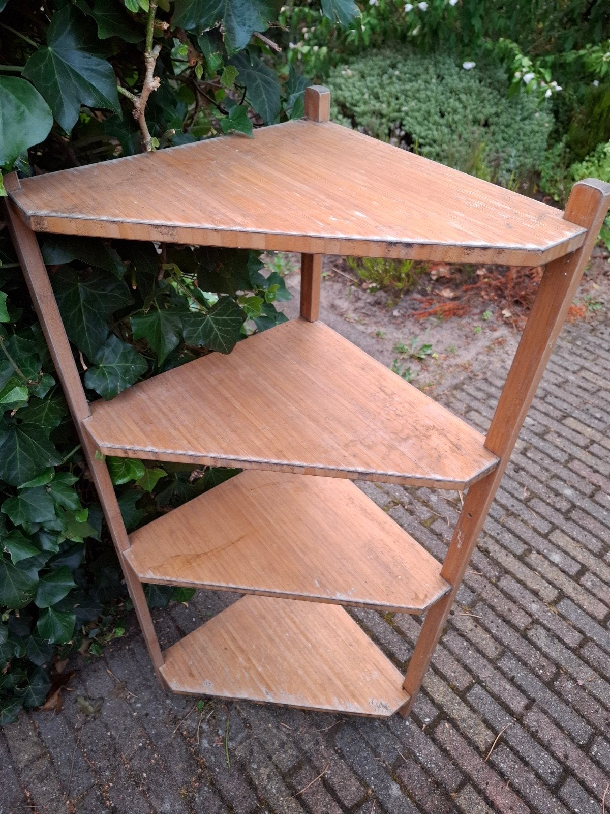 Houten hoekrek met 4 planken, Ophalen, Gebruikt