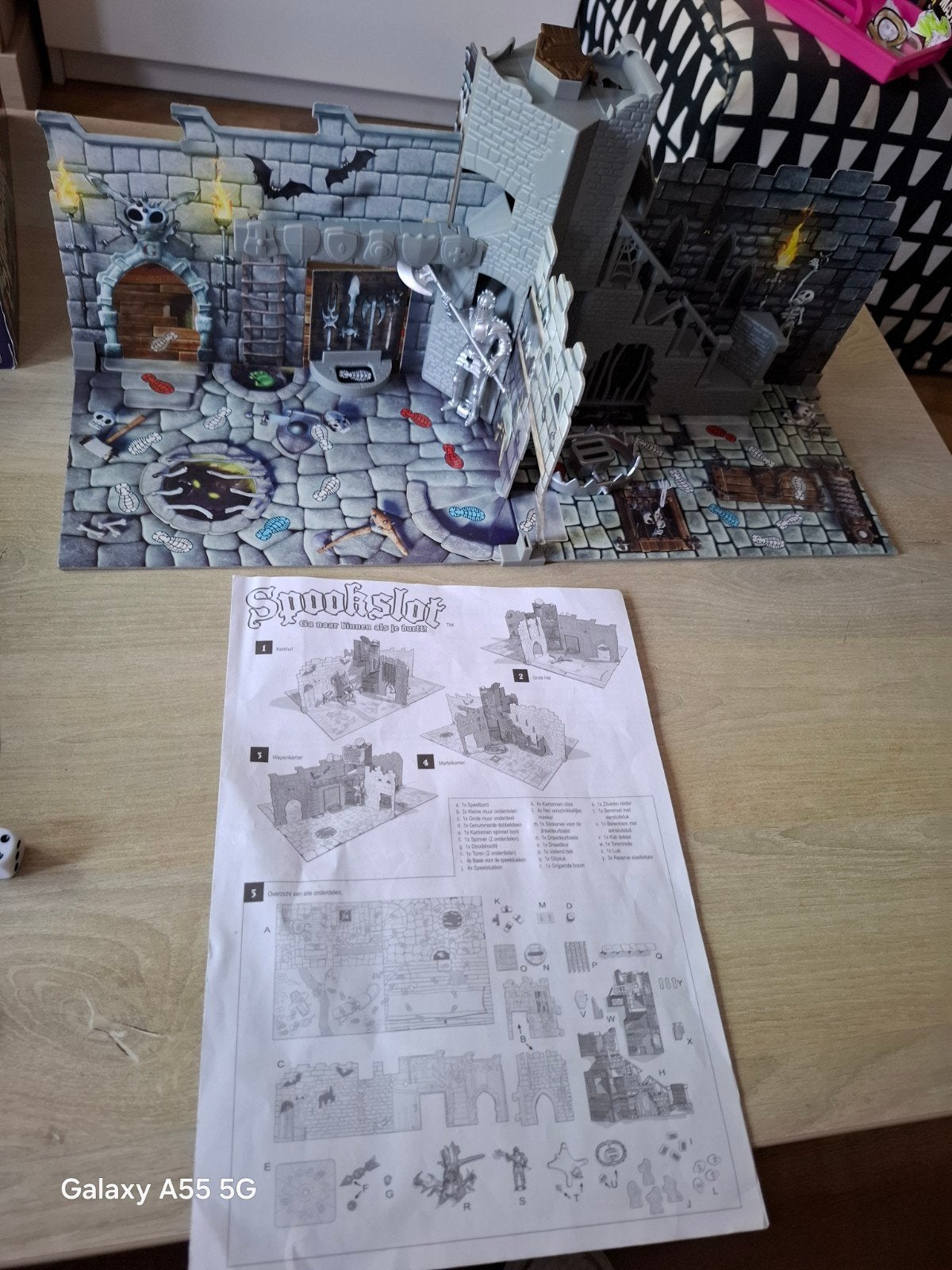 Mr. Creepy's Spookslot Bordspel - Goliath, Minervum 7037, 4817 ZL Breda, Nederland, Ophalen of Verzenden, Zo goed als nieuw, Een of twee spelers