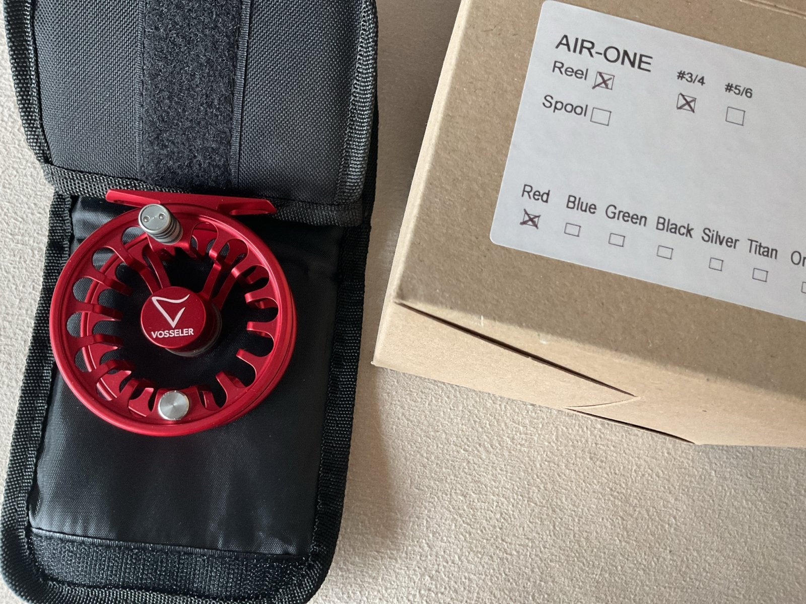 Vosseler Air-one vliegenreel 3-4 lijn - Ongebruikt!, Verzenden, Nieuw, Molen