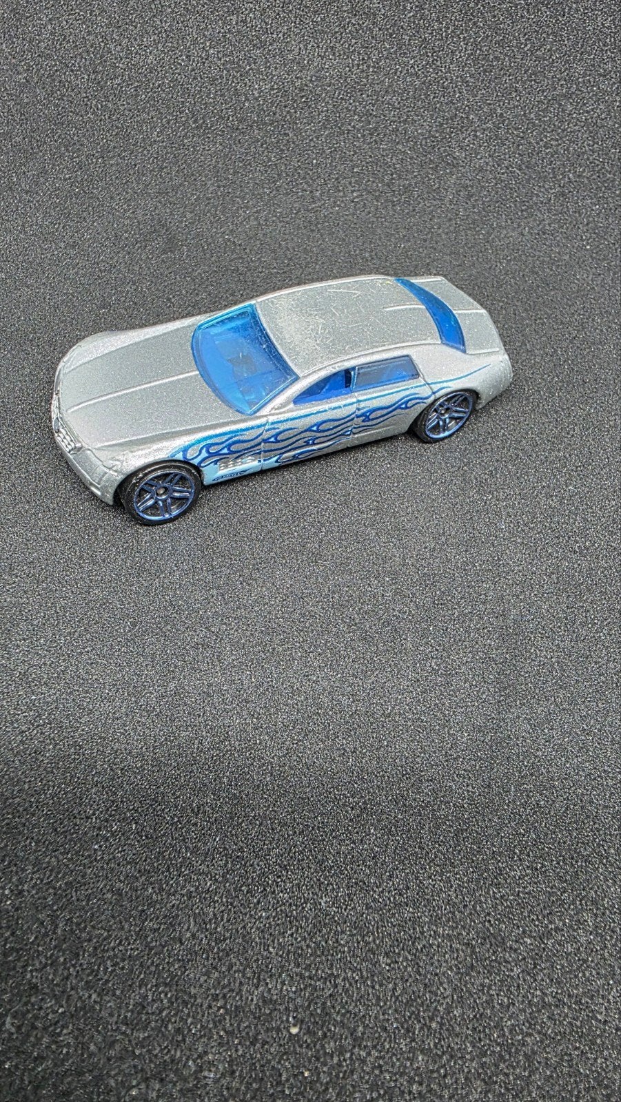 Hot Wheels 2005 Mattel Cadillac V-16 Zilver Blauw Vlammen, Ophalen of Verzenden, Gebruikt