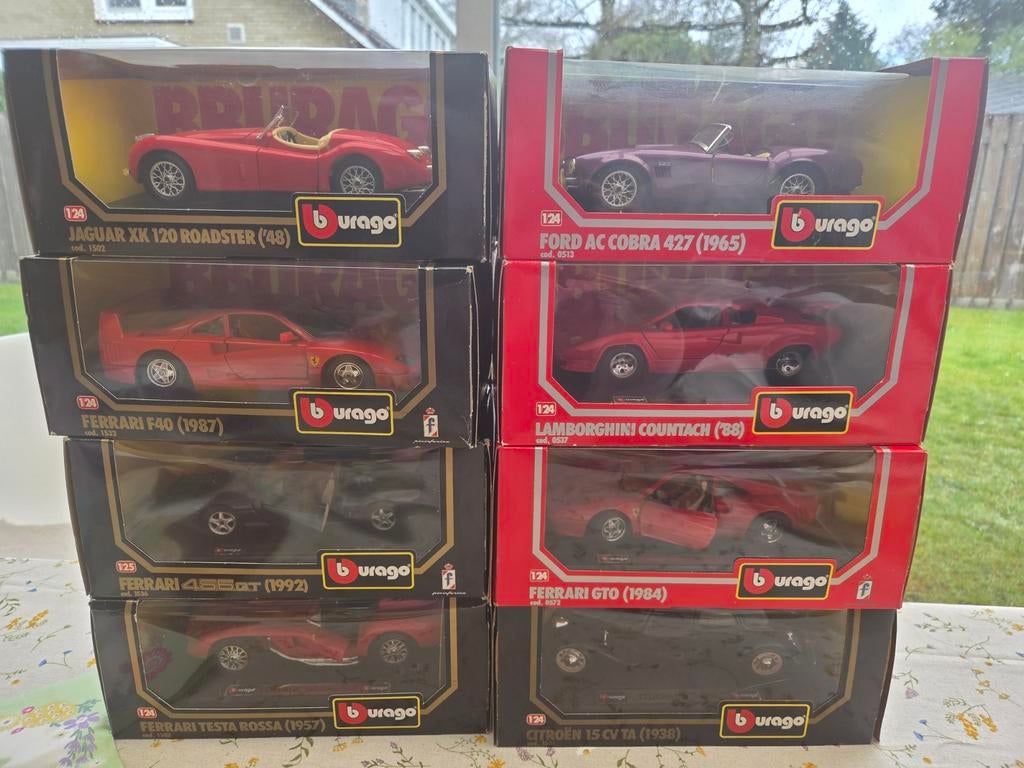 Burago Miniatuur Auto's - Nieuw in Doos - Unieke Kansen!, Ophalen of Verzenden, Nieuw, Groter dan 1:32, Auto