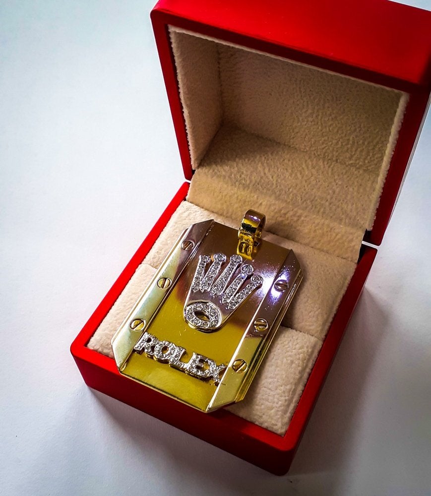 18 karaat gouden hanger plaat  met diamanten, Ophalen, Overige voorstellingen, Zo goed als nieuw, Met edelsteen