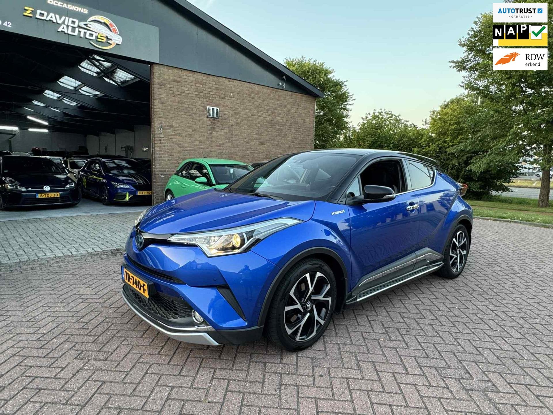 Toyota C-HR 1.8 Hybrid Style, Auto's, Euro 6, 4 cilinders, Blauw, 26 km/l