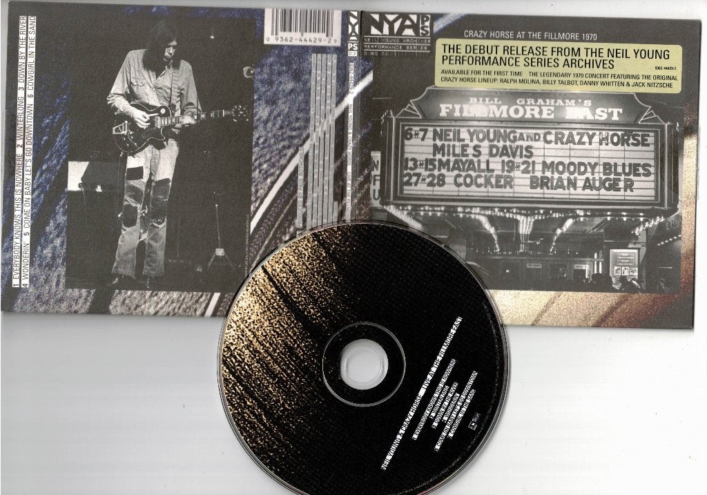 NEIL YOUNG & Crazy Horse HDCD At the Fillmore 1970, Cd's en Dvd's, Cd's | Rock, Ophalen of Verzenden, Zo goed als nieuw, Poprock