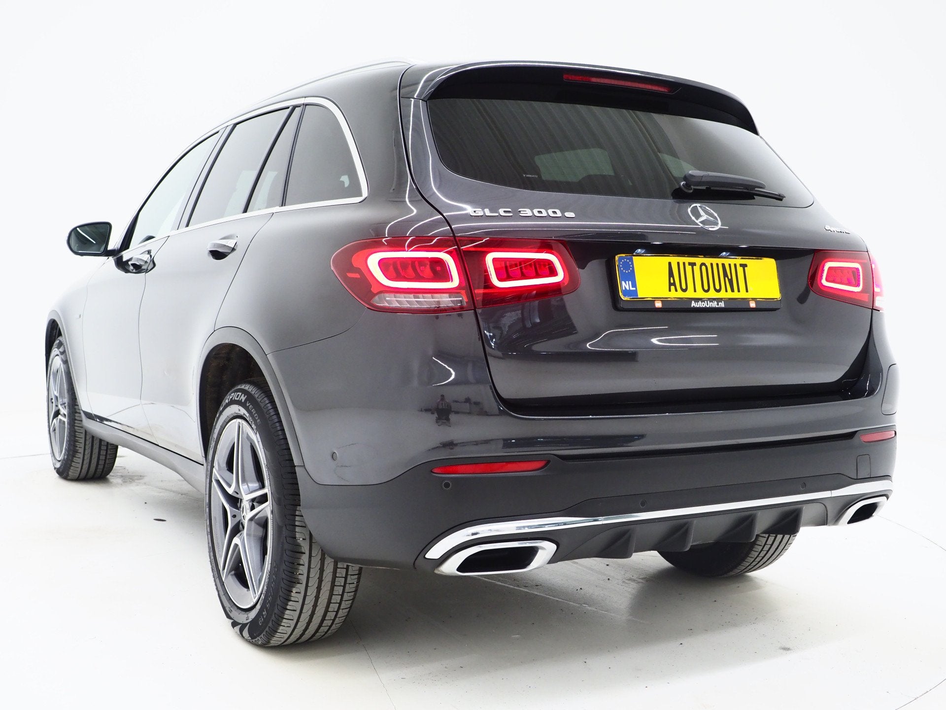 Mercedes-Benz GLC 300e 4MATIC AMG Manufaktur | Two Tone Excl, Automaat, Gebruikt, 4 cilinders, 2000 kg