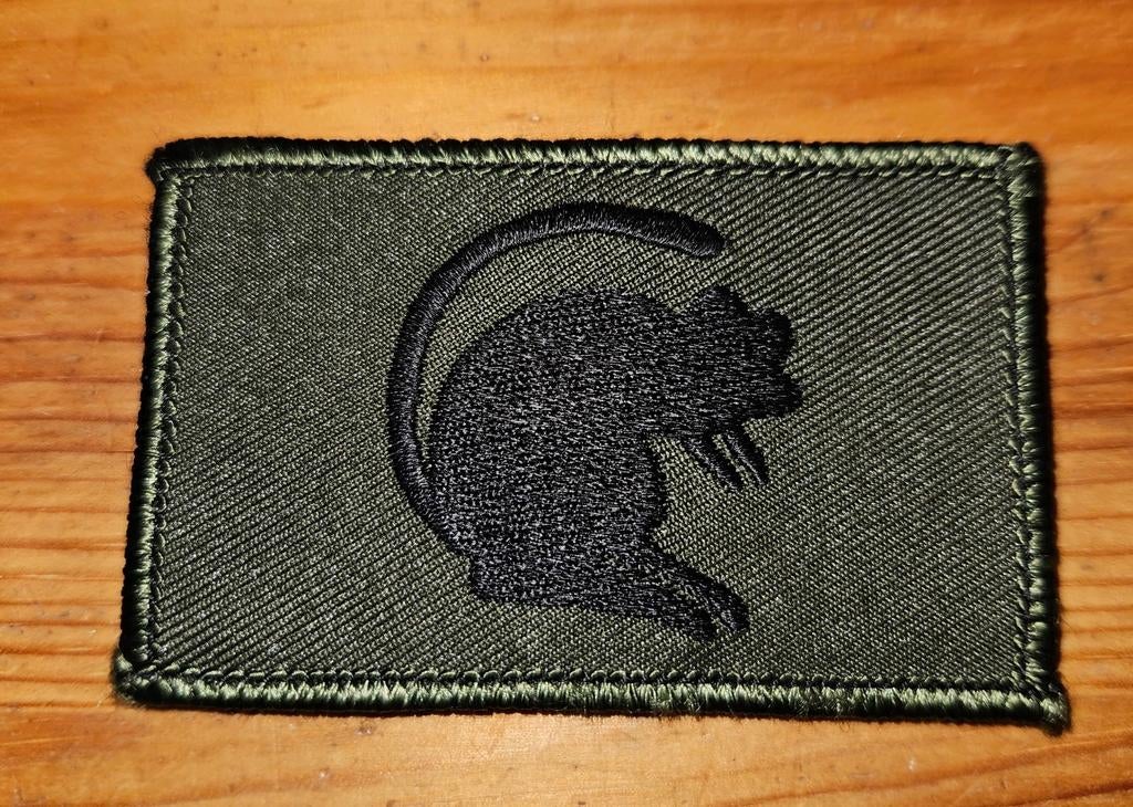 IFOR mouwembleem uniek, Verzamelen, Militaria | Algemeen, Ophalen of Verzenden, Landmacht, Nederland, Embleem of Badge