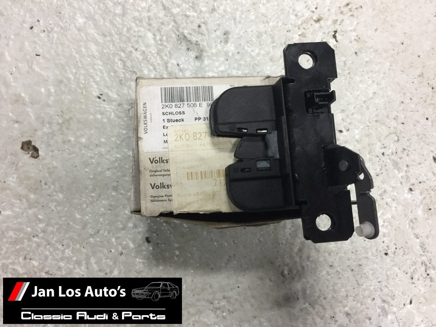 Kofferbakslot Volkswagen Caddy 2K ('03-'10) 2K0827506E, Gebruikt, -, Volkswagen, -