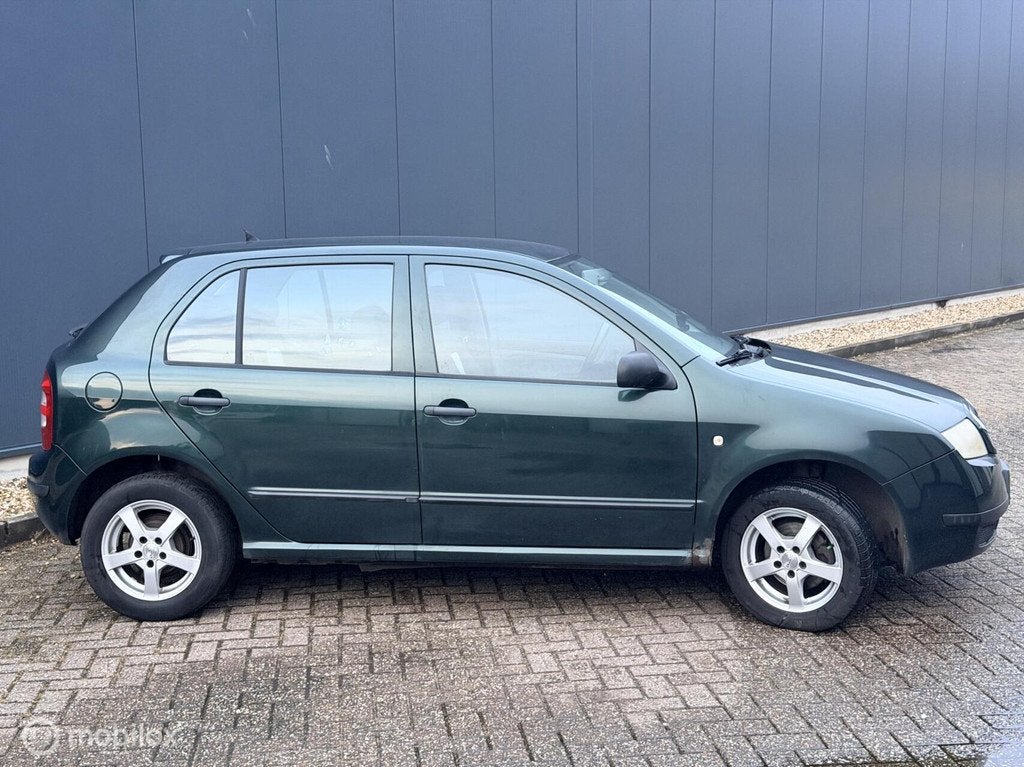 Skoda Fabia 1.4 Ambiente NAP/APK, Auto's, Voorwielaandrijving, 450 kg, Gebruikt, 4 cilinders