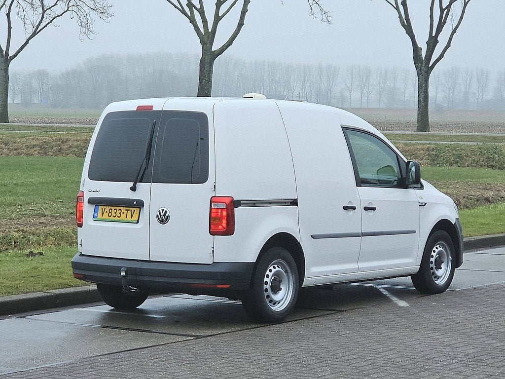 VOLKSWAGEN CADDY 2.0 l1 navi nap trekhaak, Gebruikt, 4 cilinders, Volkswagen, Wit