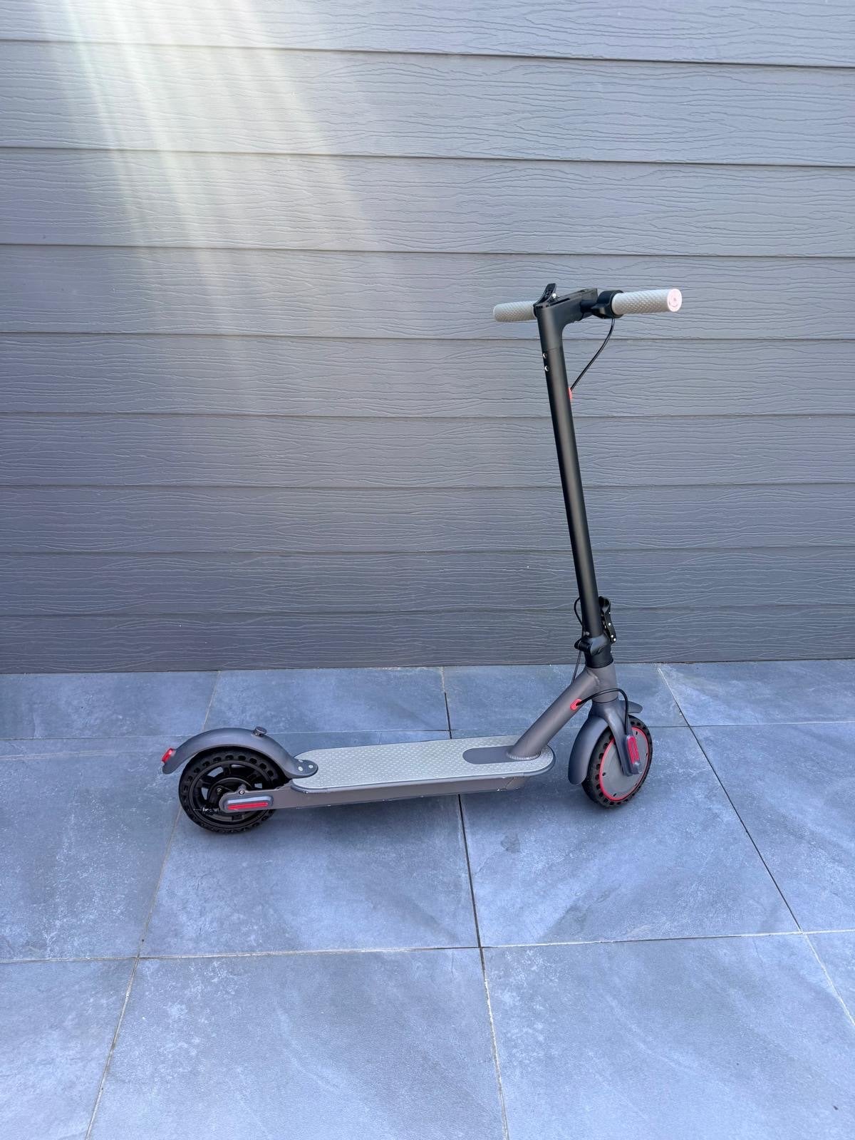 Elektrische step (E-scooter) - Zo goed als nieuw, Ophalen of Verzenden, Zo goed als nieuw, Elektrische step (E-scooter)
