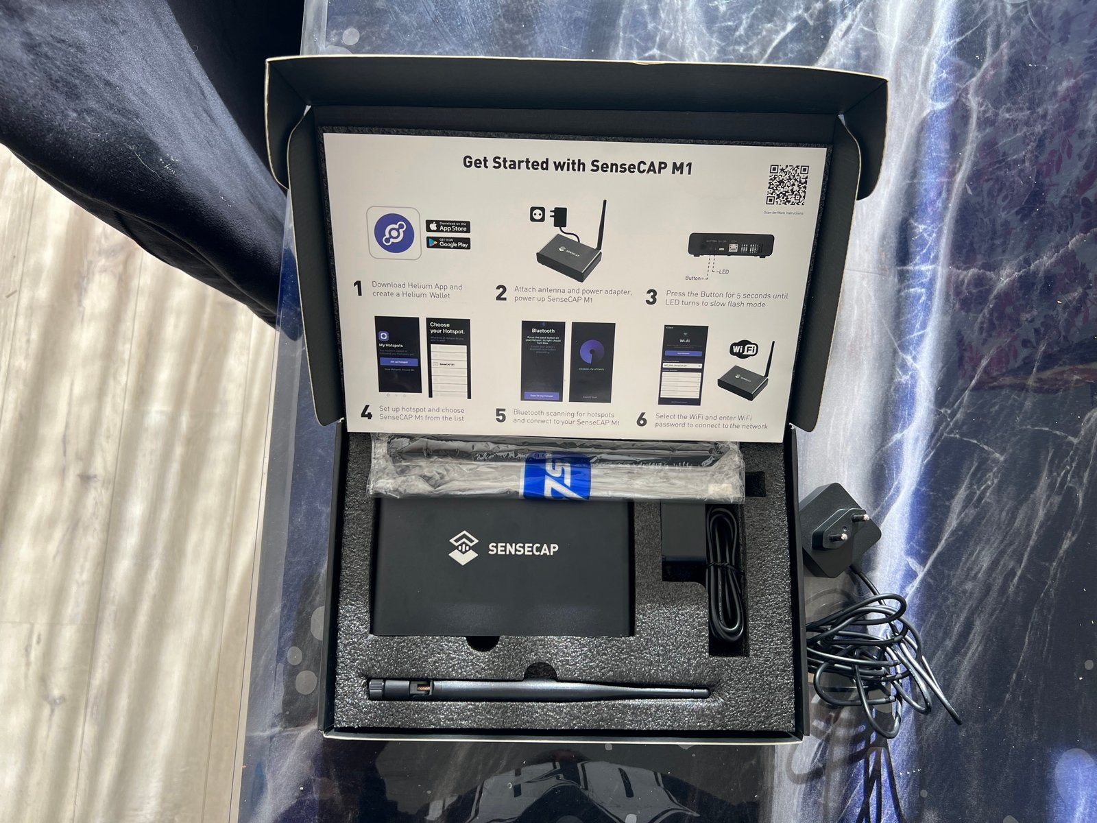 SenseCAP M1 Helium Hotspot Miner, Ophalen of Verzenden, Zo goed als nieuw