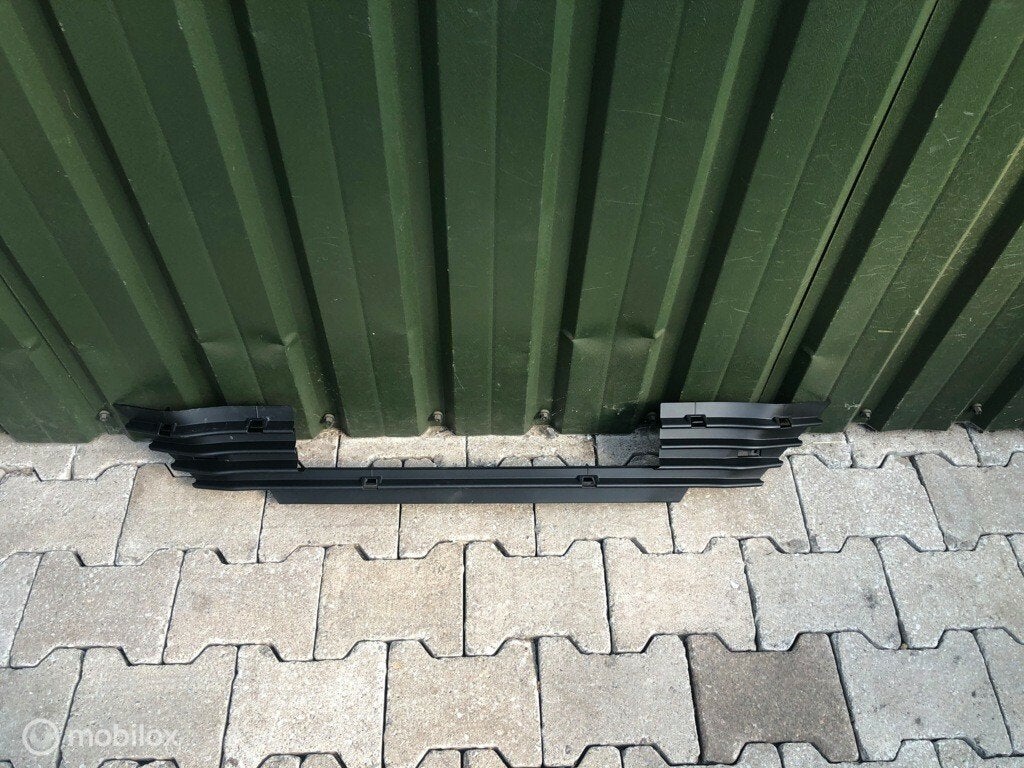 Bumperrooster gril grill renault megane 4  242534881r, Gebruikt, Ophalen of Verzenden