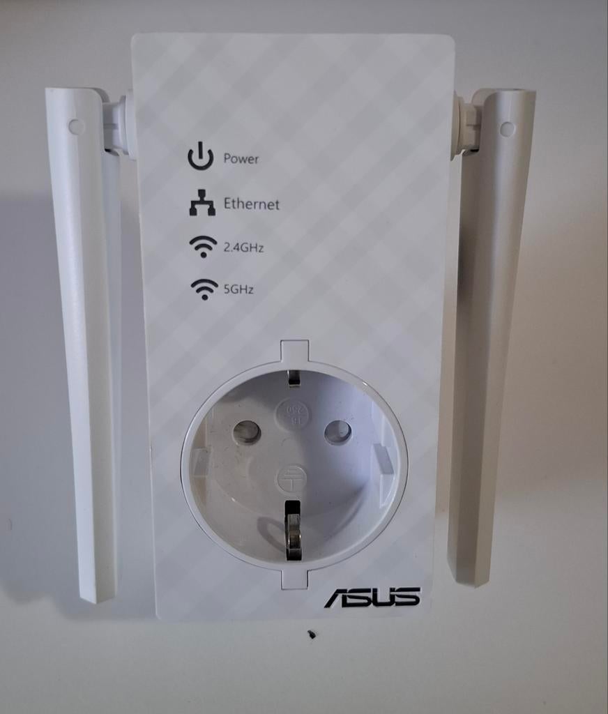 ASUS RP-AC53 wifi uitbreider, Dual-band Wireless Repeater., Ophalen, Zo goed als nieuw