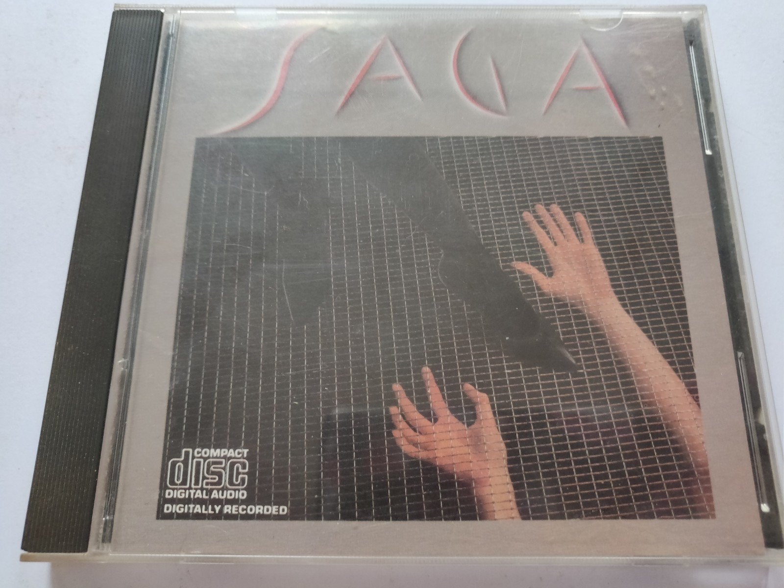 Z105 Saga, Cd's en Dvd's, Cd's | Rock, Zo goed als nieuw, Ophalen of Verzenden