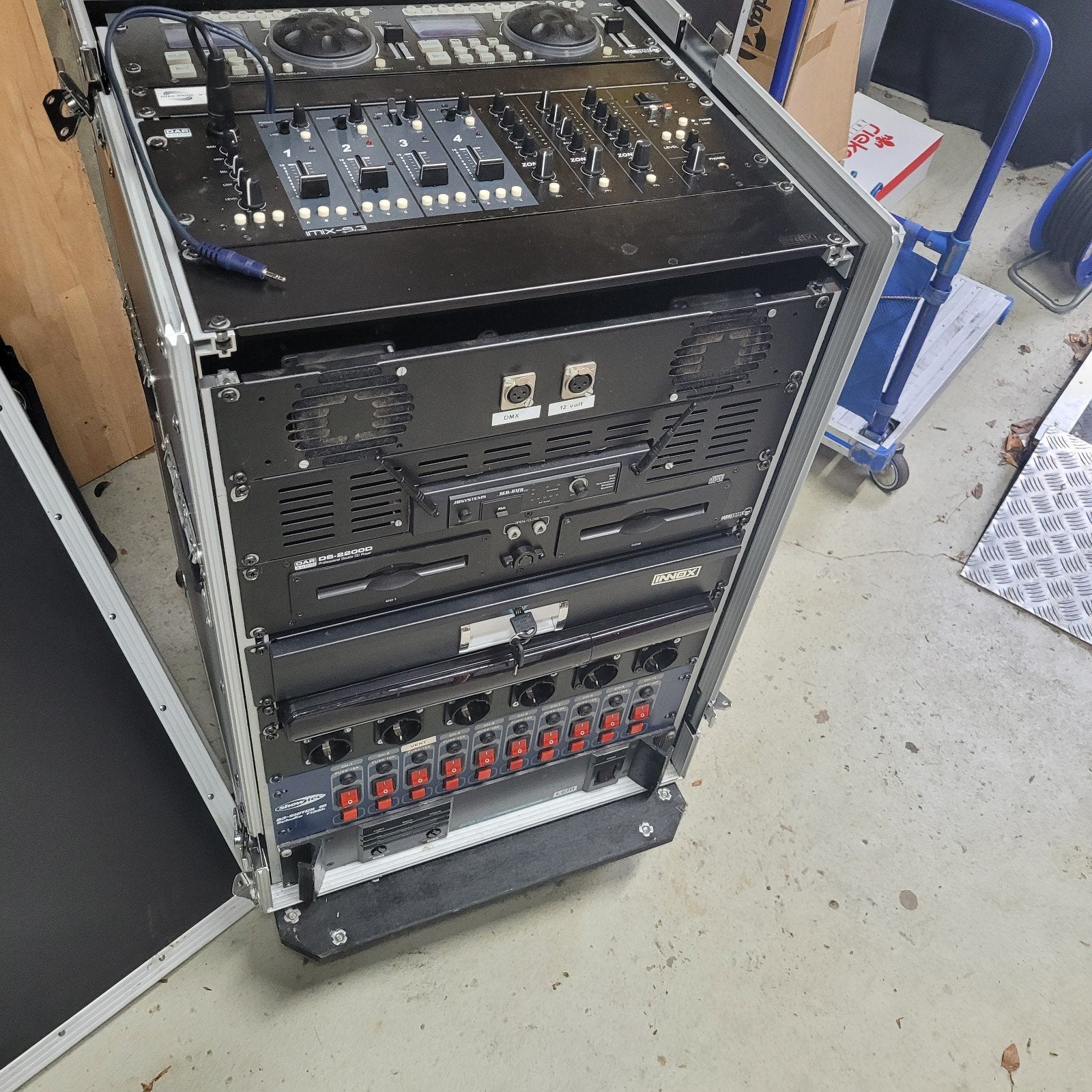 Complete Flightcase met Audio Apparatuur  r, Ophalen, Gebruikt