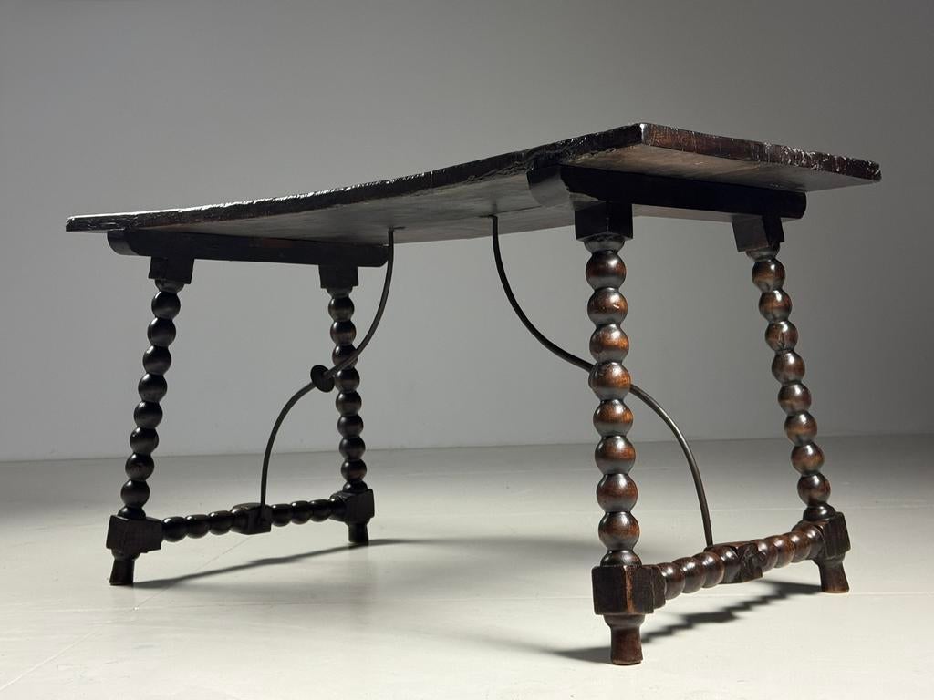 Spaanse tafel antiek 18e eeuw, Antiek en Kunst, Ophalen