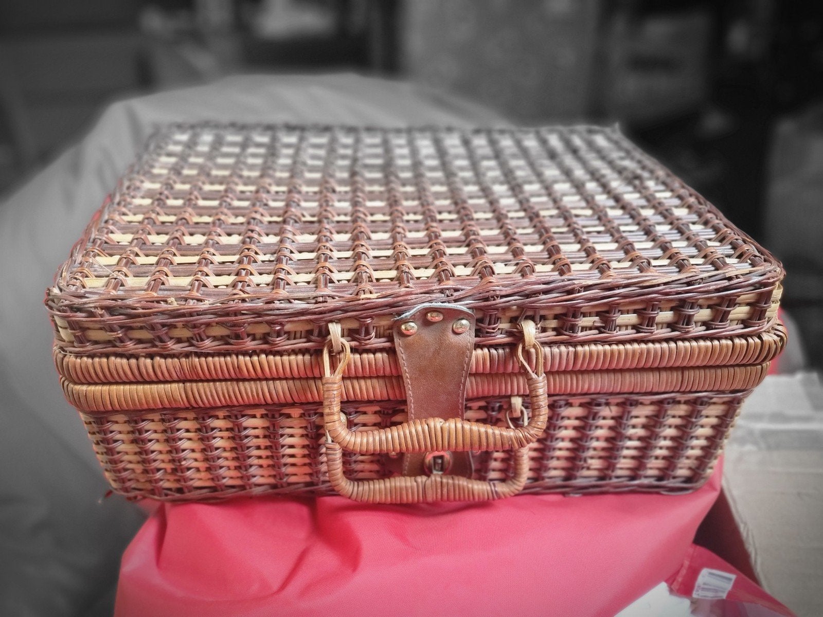 Vintage picknickmand met servies, Ophalen of Verzenden, Gebruikt