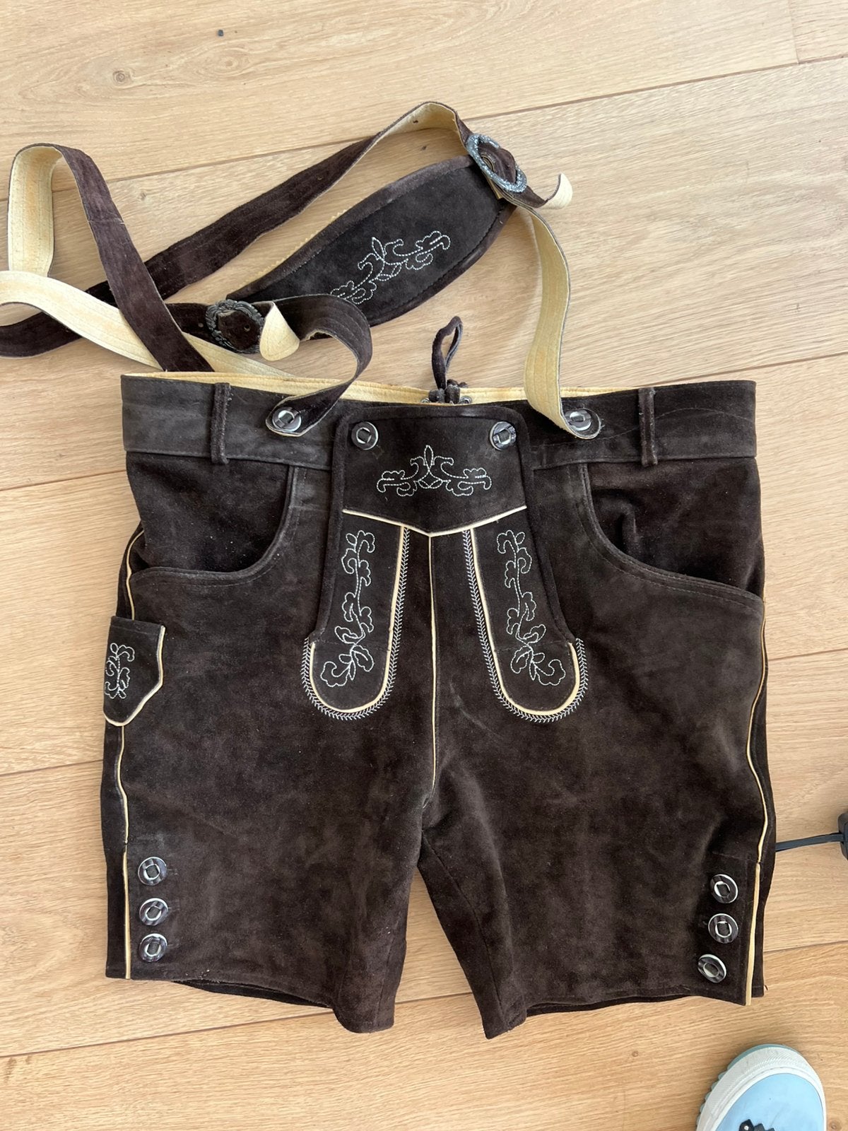 Lederhose maat 56 met bretels zgan, Ophalen of Verzenden, Zo goed als nieuw, Maat 56/58 (XL)