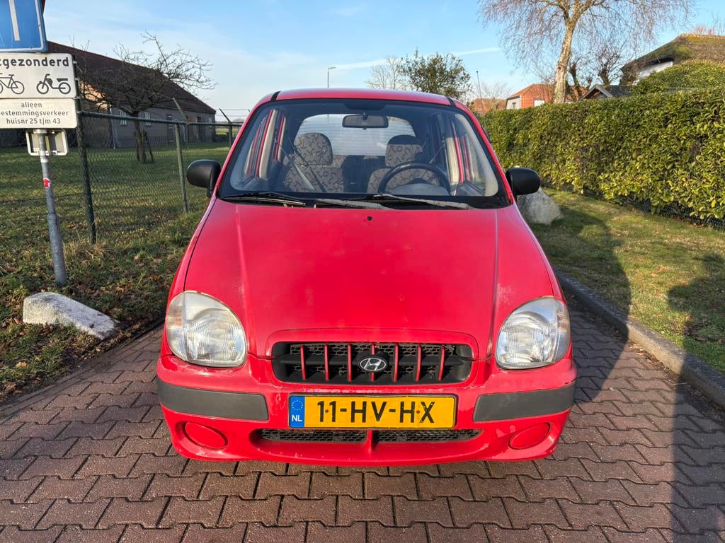 Hyundai Atos 1.0 I 2002 Rood, Auto's, Voorwielaandrijving, 4 cilinders, Origineel Nederlands, Bedrijf