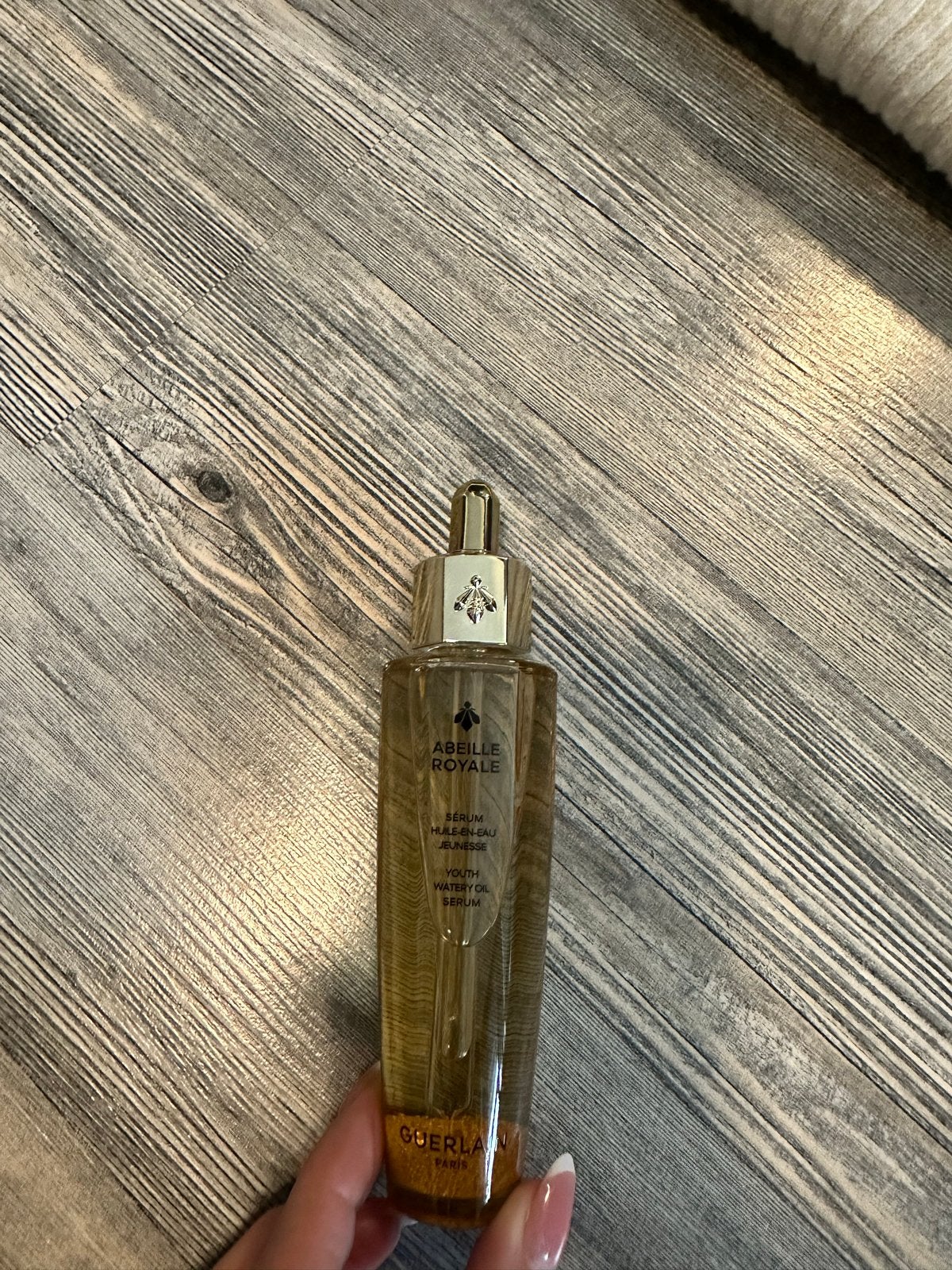 Guerlain Abeille Royale Youth Watery Oil Serum, Ophalen of Verzenden, Nieuw, Gehele gezicht, Verzorging