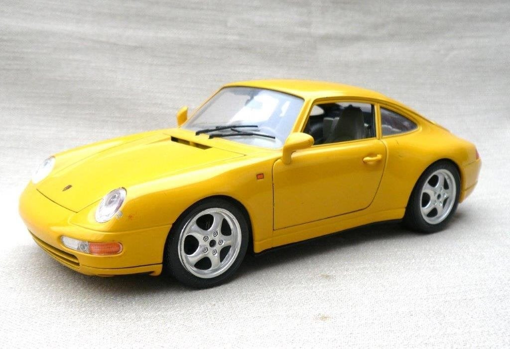 Bburago Porsche 911 carrera 1993. Burago 1/18., Hobby en Vrije tijd, Modelauto's | 1:18, Ophalen of Verzenden, Zo goed als nieuw