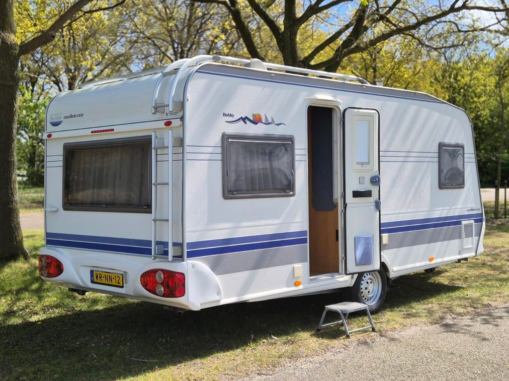 Hobby Excellent Easy 495 UFE 2005 4 persoons!, Caravans en Kamperen, Rondzit, Hobby, Frans bed, Particulier