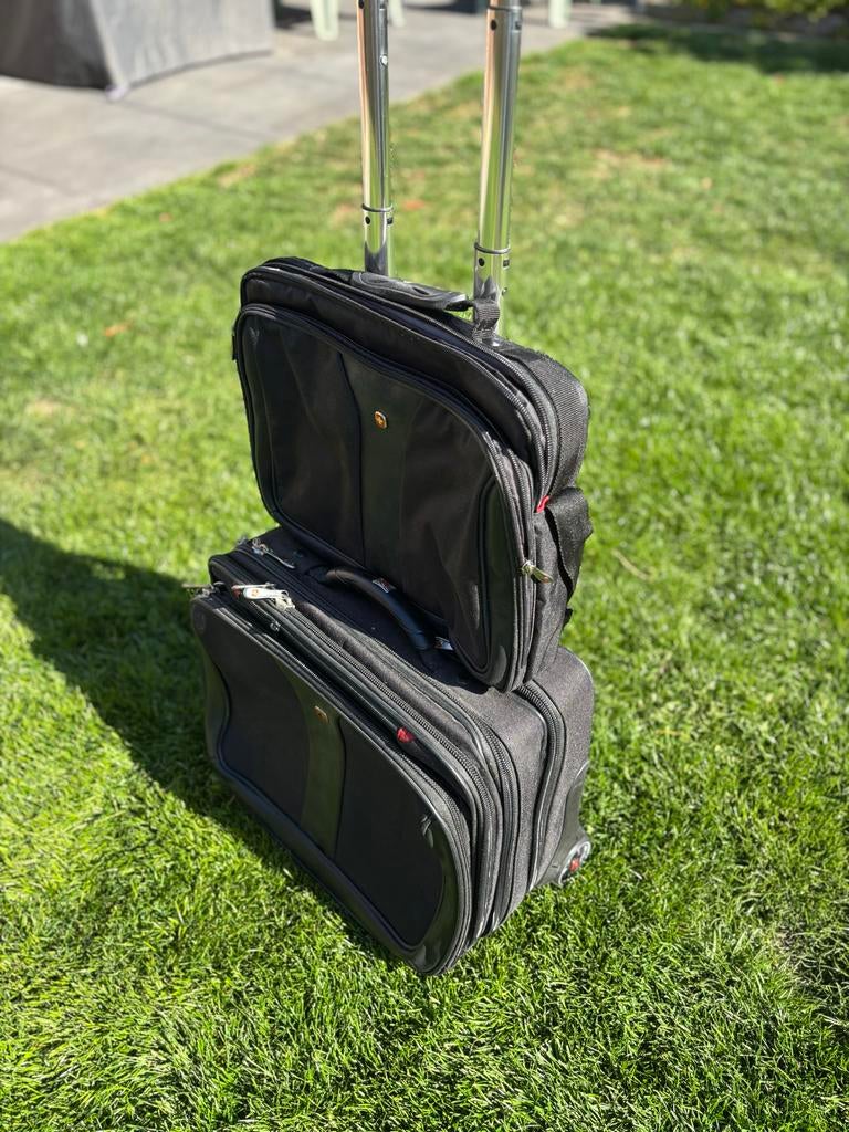 Nieuwe Swiss made Wenger reiskoffer, laptop, losse tas etc., Ophalen, 40 tot 60 cm, 20 tot 30 cm, Zwart