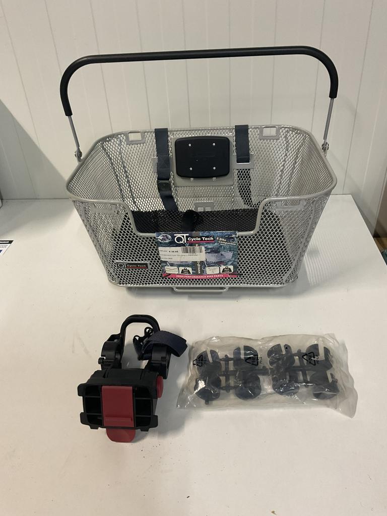 Nieuwe fietsmand kaartjes er nog aan voor voor of achterop, Ophalen, Nieuw