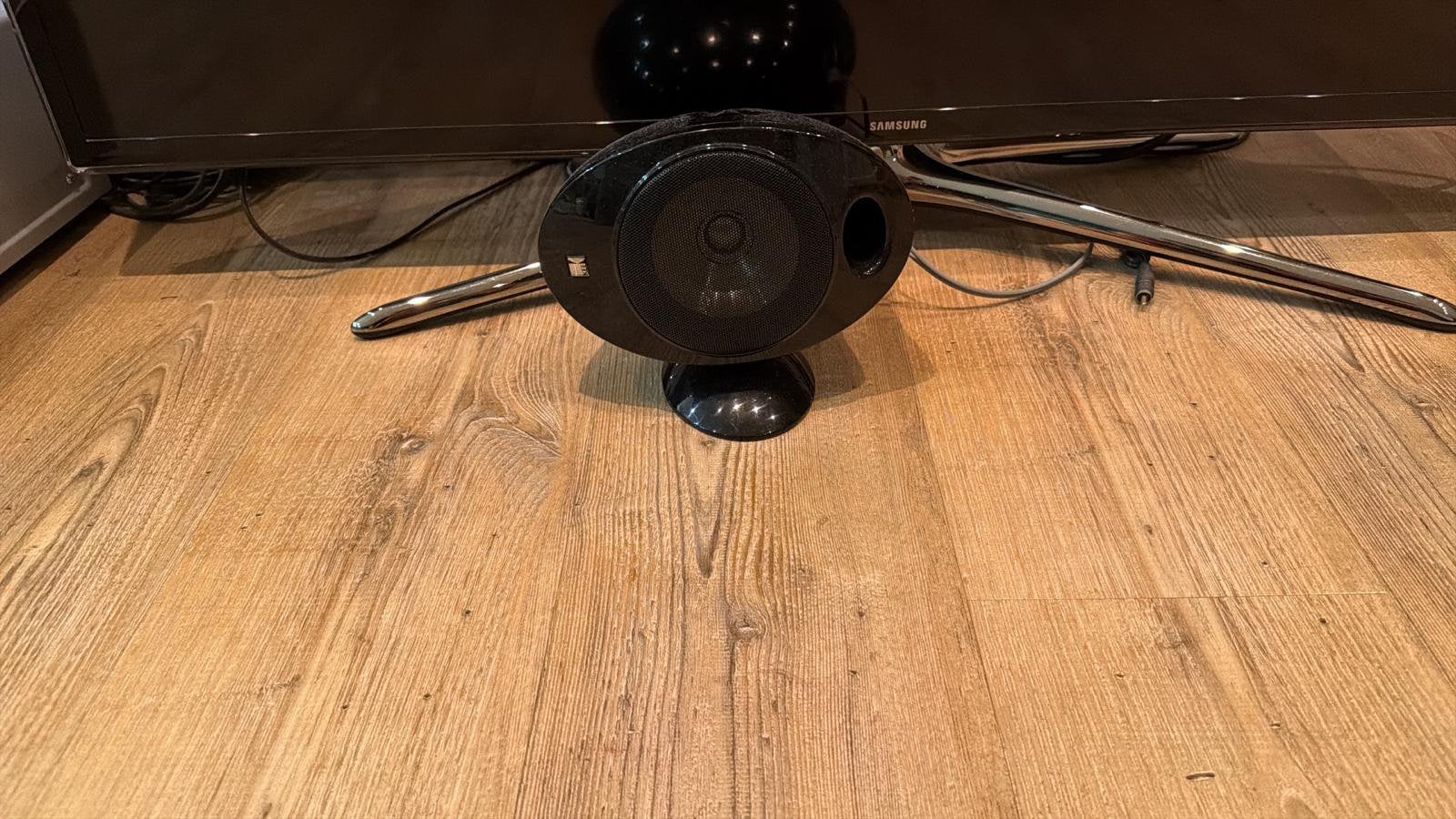 KEF (eitjes) 7 speakers + Sony receiver, Ophalen of Verzenden, Zo goed als nieuw, Laminaat