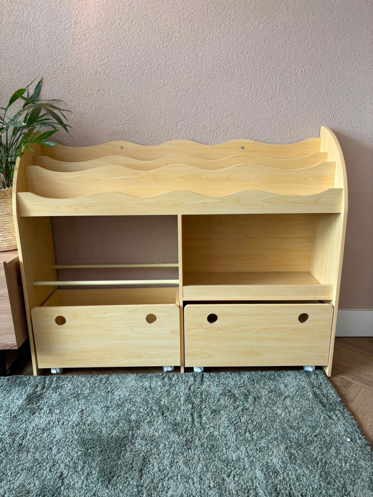 Houten speelgoedkast met boekenplank en lades, Ophalen, Kast, 105 cm of meer, Zo goed als nieuw