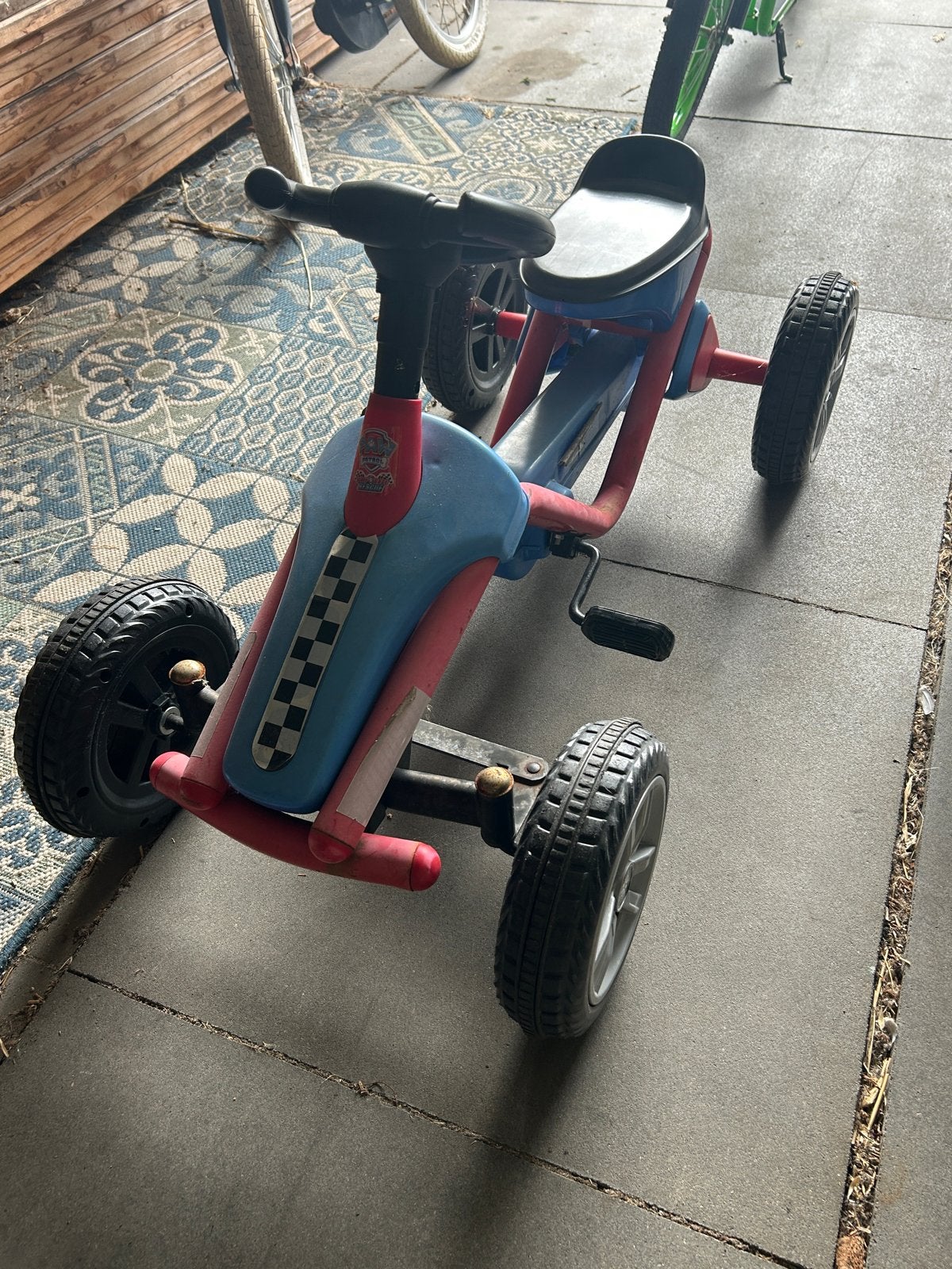 Kinder skelter/loopfiets met pedalen, Ophalen, Gebruikt