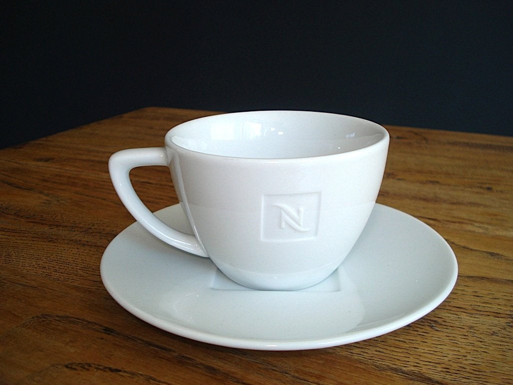 Foto 4 van Nieuw: 6x Nespresso (Lungo / cappuccino) kop en schotels