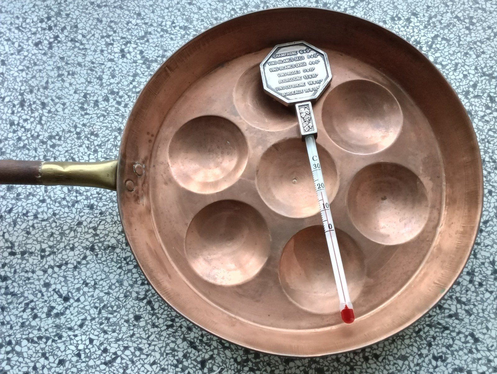 Wijn thermometer & Poffertjes pan., Ophalen of Verzenden