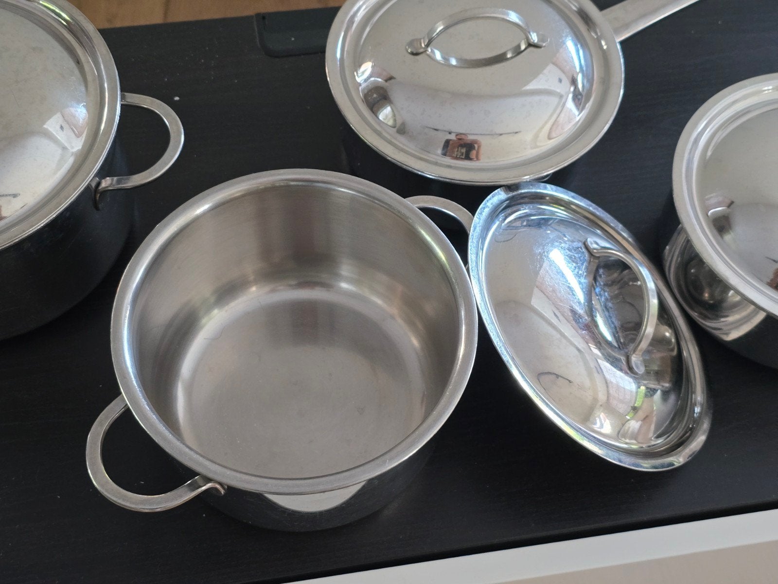 Robuuste degelijke complete pannenset voor op gasfornuis mét, Huis en Inrichting, Keuken | Potten en Pannen, Ophalen, Gebruikt