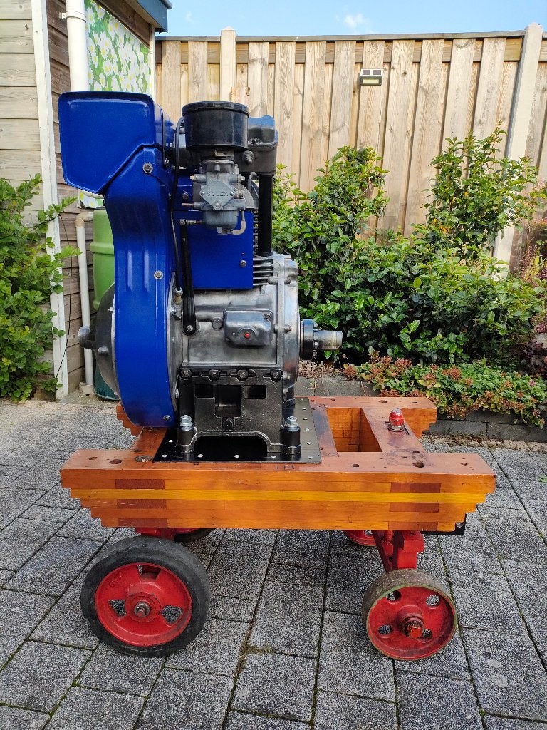 bernhard 112 bis stationaire motor, Doe-het-zelf en Verbouw, Ophalen, Gebruikt, Benzinemotor, 1400 tot 1800 rpm