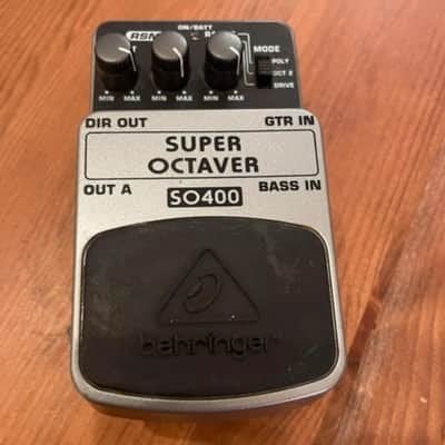 Behringer Super Octaver SO400.  (Boss OC-3 kopie), Ophalen of Verzenden, Zo goed als nieuw, Delay of Echo