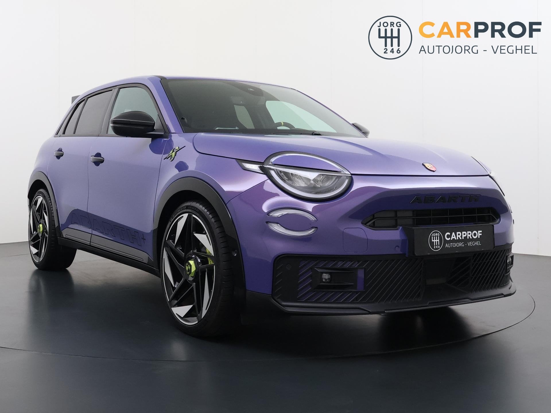 Abarth 600E Scorpionissima 54 kWh Sabelt | Navigatie |SOH 97, Auto's, Zwart, Overige kleuren, Alcantara, Lane Keeping Assist