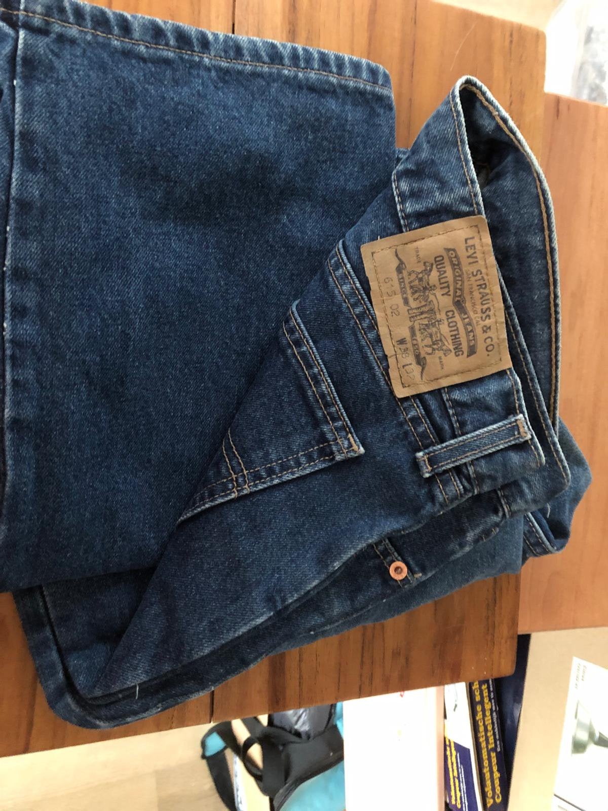 Levi’s broek, Ophalen of Verzenden, Zo goed als nieuw, Blauw, W32 (confectie 46) of kleiner