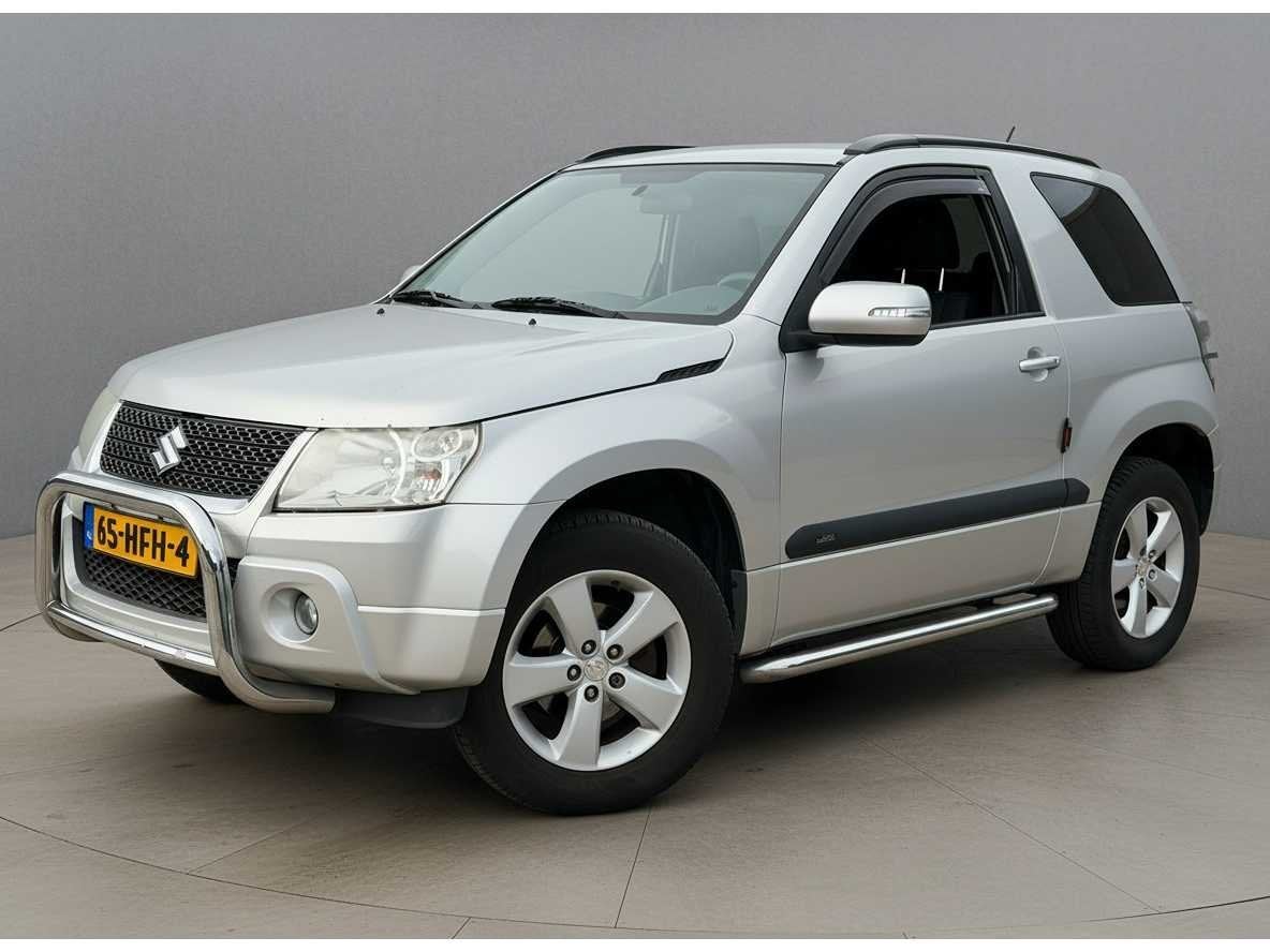 Suzuki Grand Vitara 2.4 Exclusive | 65-HFH-4 i, Auto's, Suzuki, Automaat, Gebruikt, 4 cilinders, 1434 kg