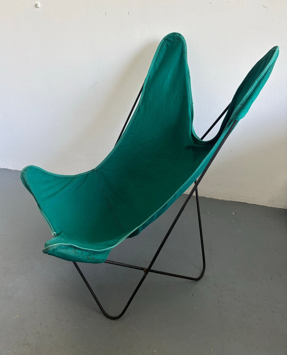 Vlinderstoel jaren 50 of 60 / Butterfly Chair, Ophalen, Gebruikt, Minder dan 75 cm, 50 tot 75 cm