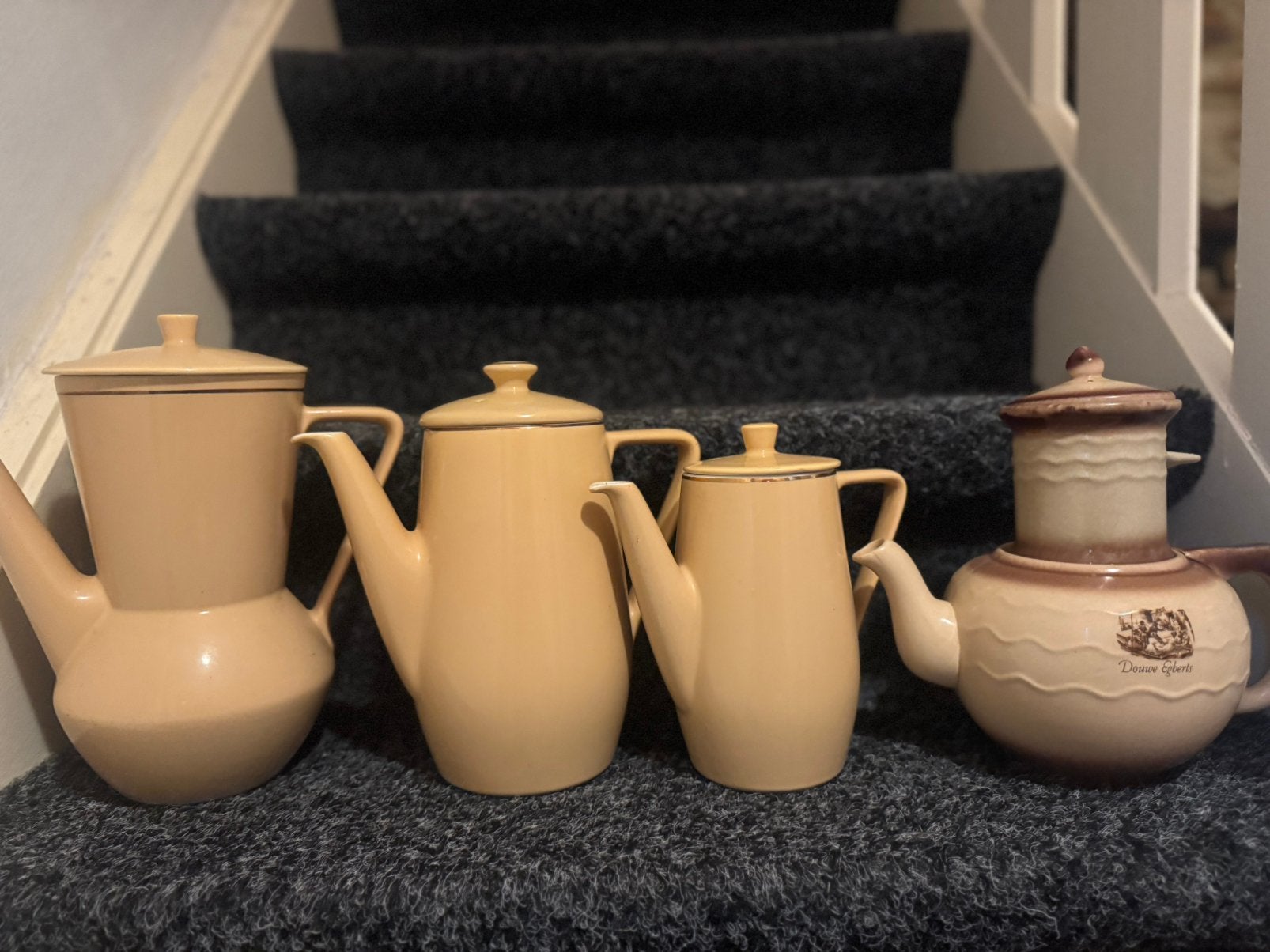 Douwe Egberts theepotten /koffiepotten, Antiek en Kunst, Ophalen