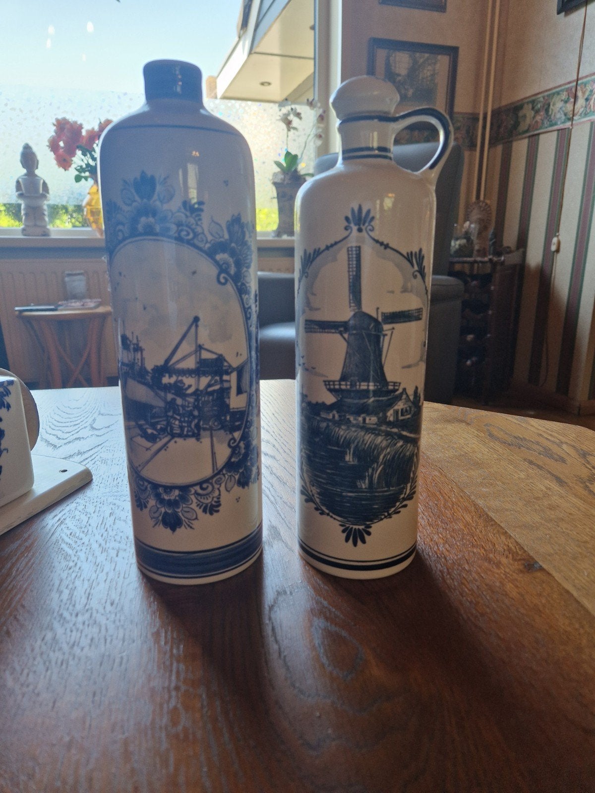 Delfts Blauw flessen - 't Delftsche Huys & Delft Blue, Ophalen