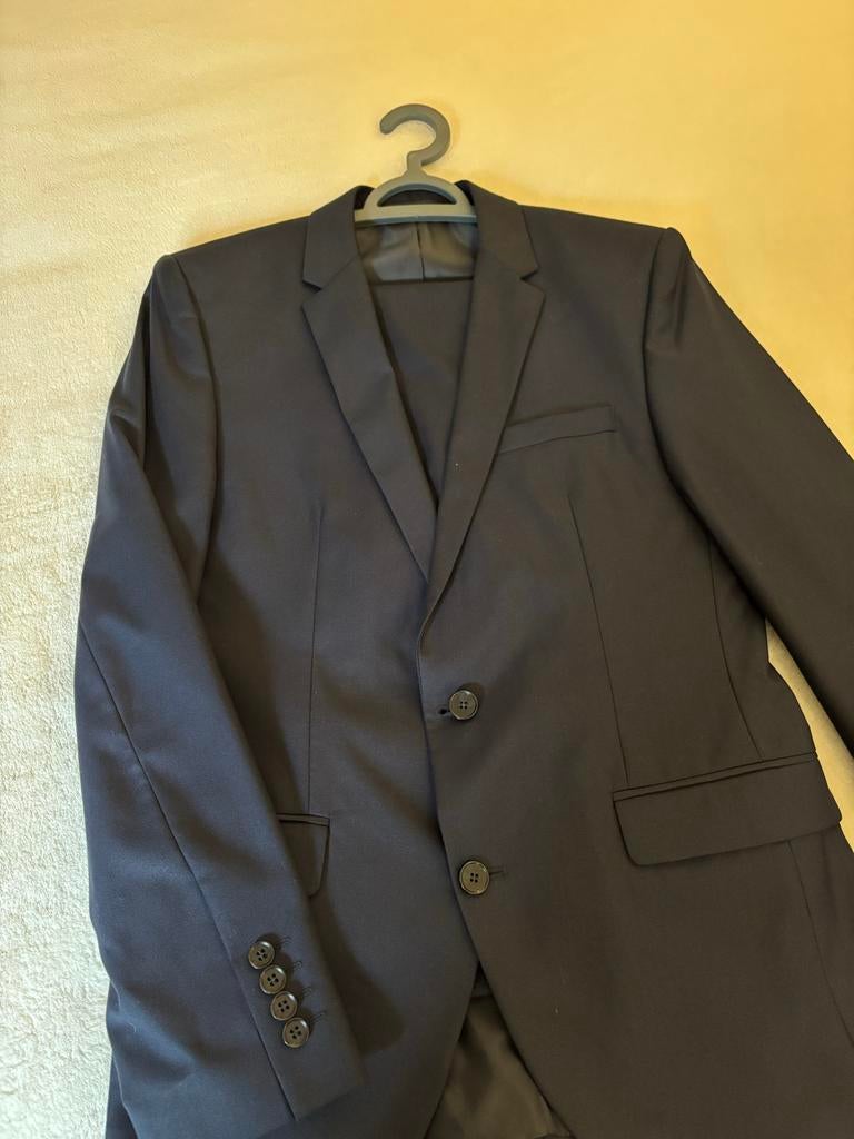 Slim fit pak - Maat 48 - 1x gedragen op diploma uitreiking, Ophalen of Verzenden, Blauw