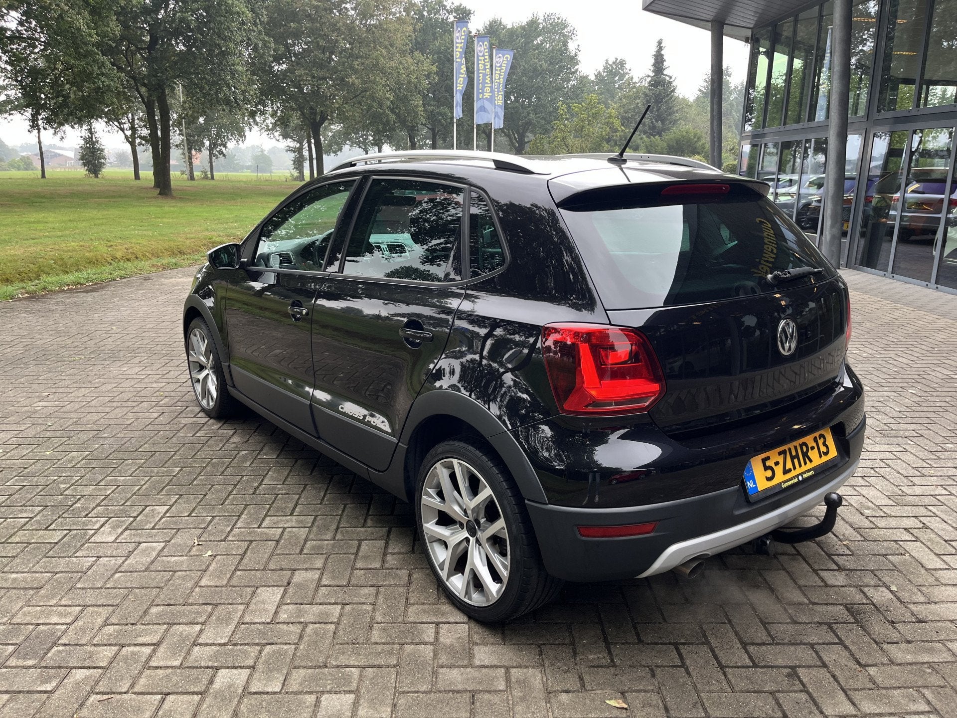 Volkswagen Polo 1.2 TSI Cross | NWE D.RIEM | BLUETOOTH | CLI, Stof, Gebruikt, Euro 6, Zwart