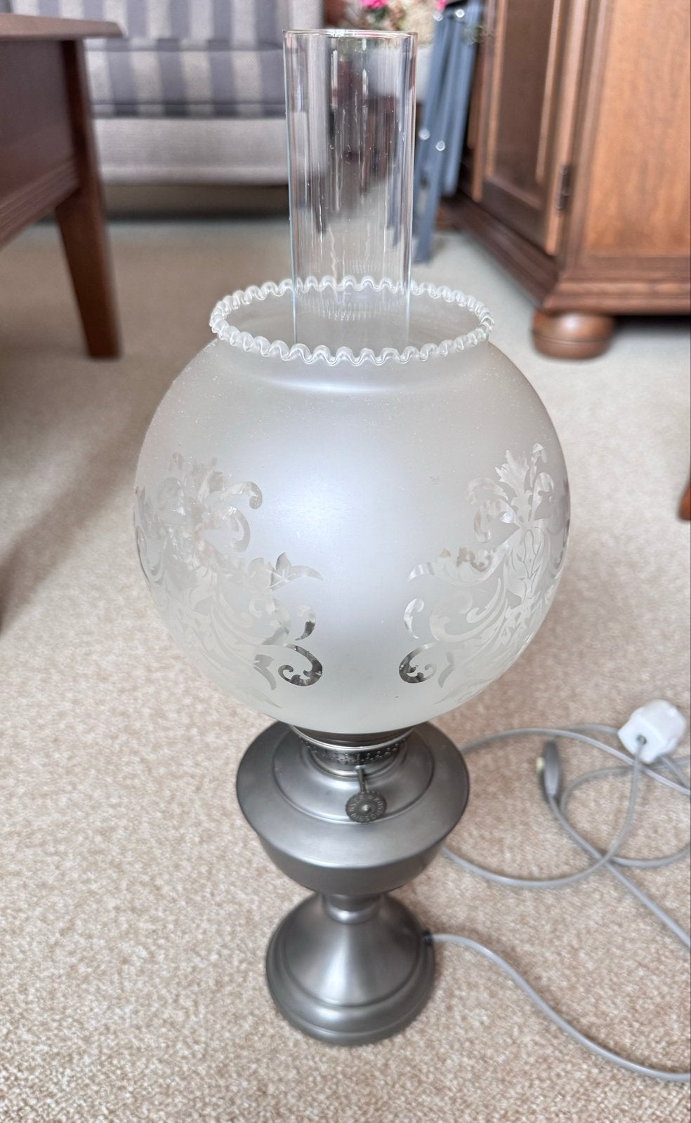 Vintage olielamp / tafellamp met geëtst glas, Antiek en Kunst, Antiek | Lampen, Ophalen