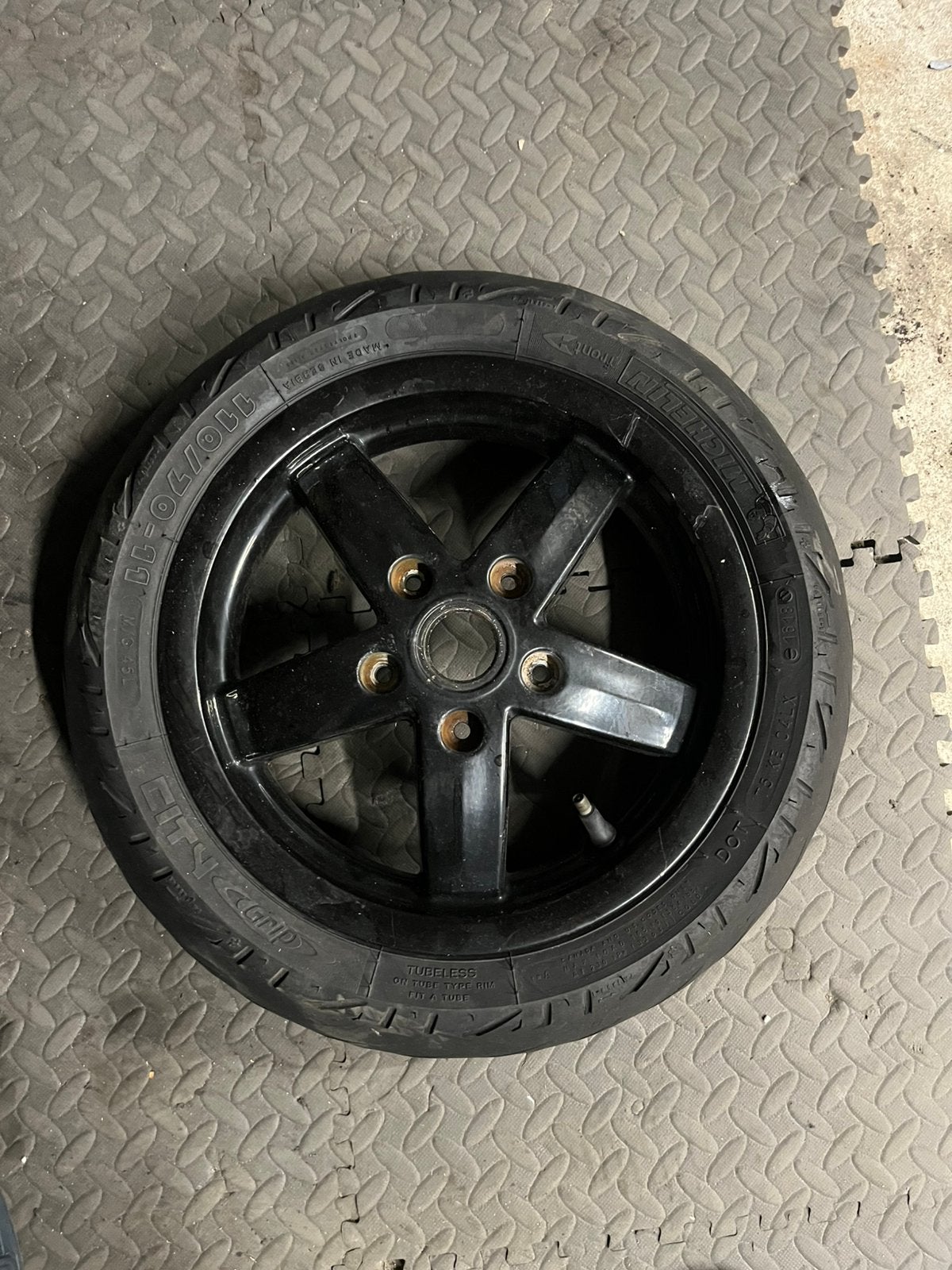 vespa lx velg, Motoren, Ophalen of Verzenden