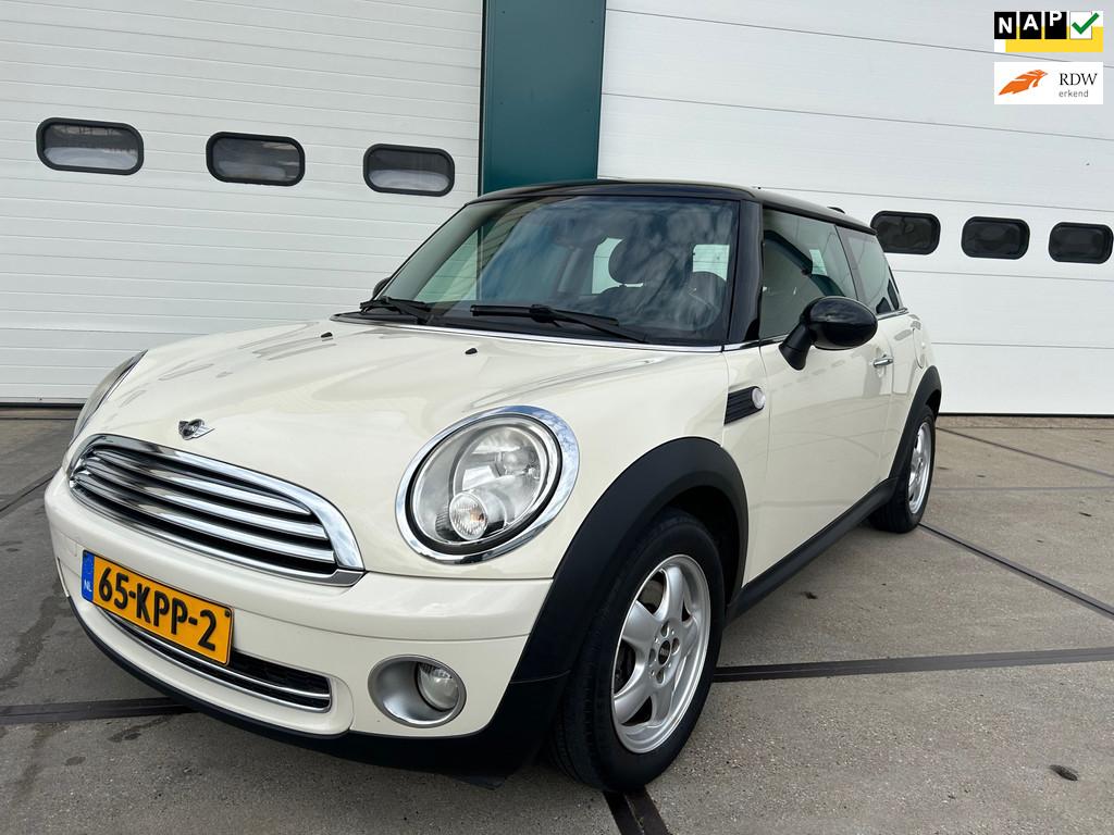 Mini Mini 1.6 Cooper Business Line, Auto's, Mini, Voorwielaandrijving, Stof, Gebruikt, Zwart