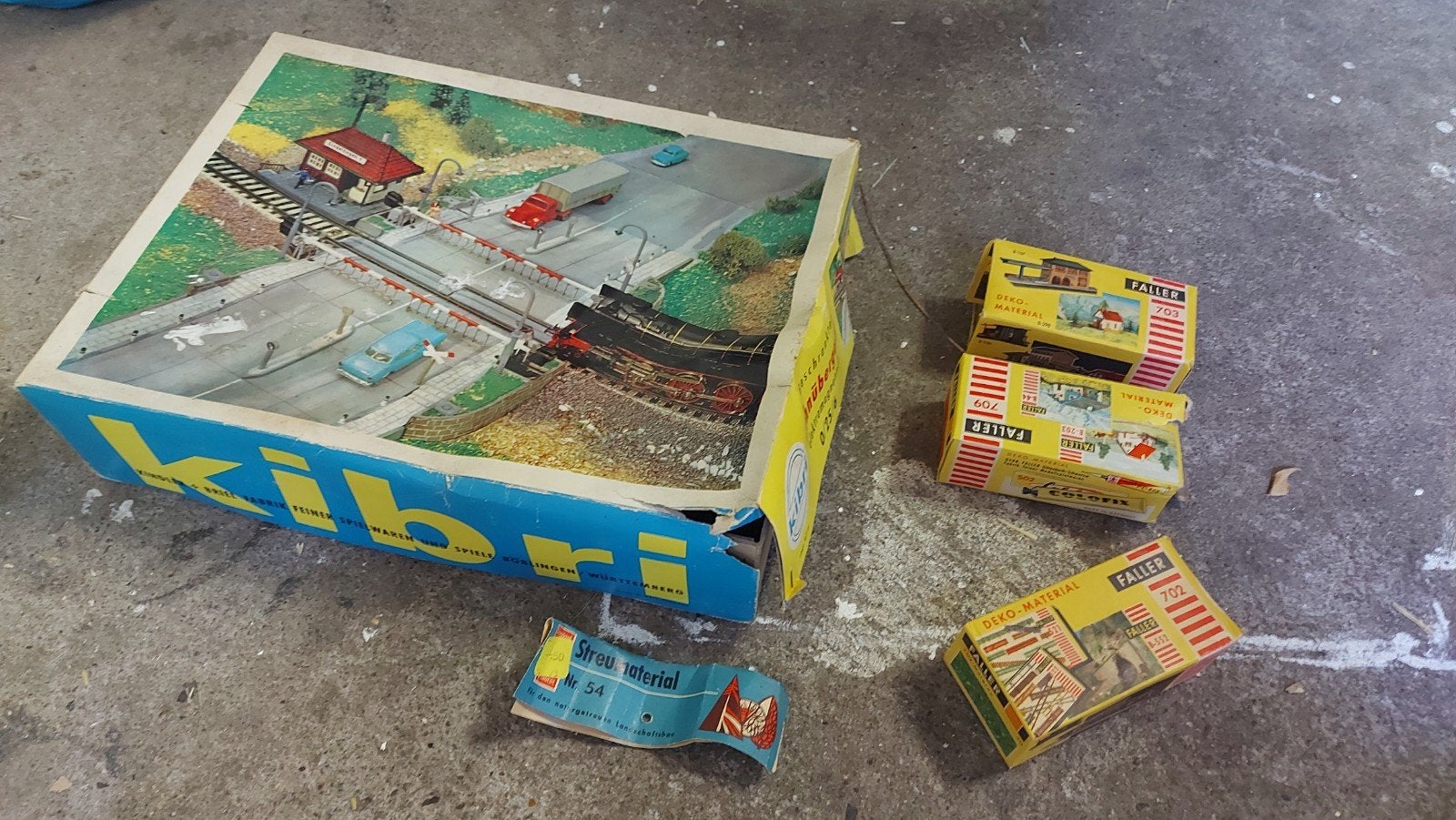 Kibri en Faller lege dozen, Hobby en Vrije tijd, Overige merken, Gebruikt, Verzenden, Gelijkstroom of Wisselstroom