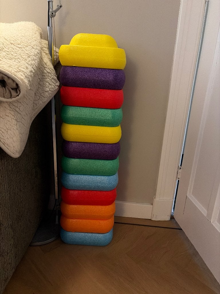 Stapstenen/ stapelstenen, Ophalen, Zo goed als nieuw, Jongen of Meisje