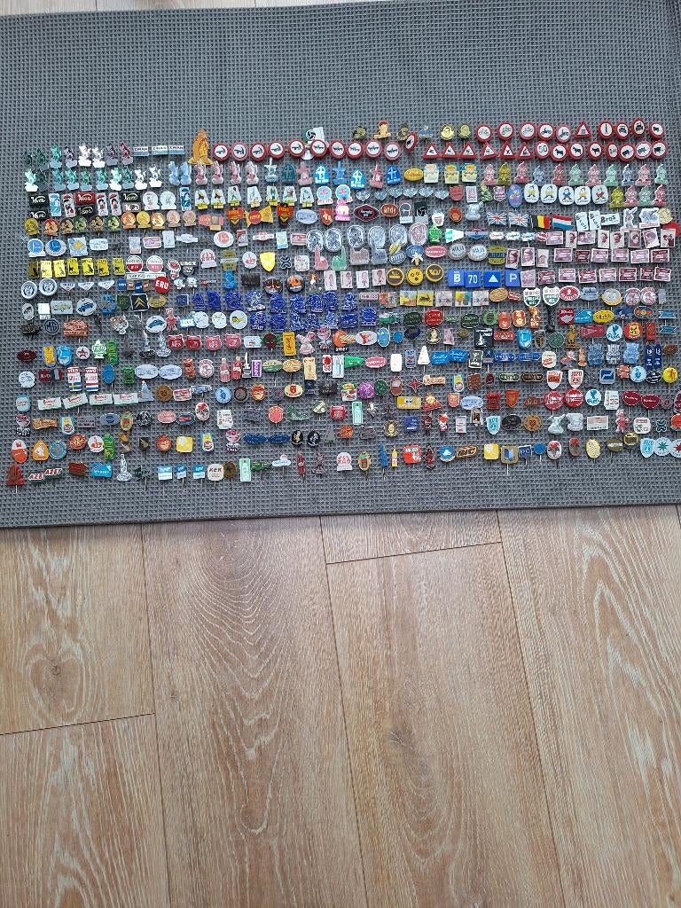 Speldjes, Ophalen, Gebruikt, Overige onderwerpen, Speldje of Pin